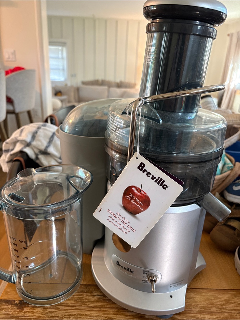 Breville Silver and Black Centrifugal Juice Extractor